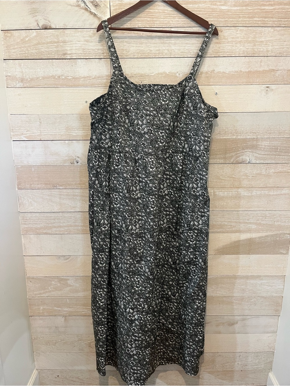 Candace Cameron Bure Black Floral Midi Dress
